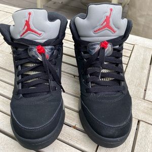 Jordan OG retro 5 Black Metallic size 7y